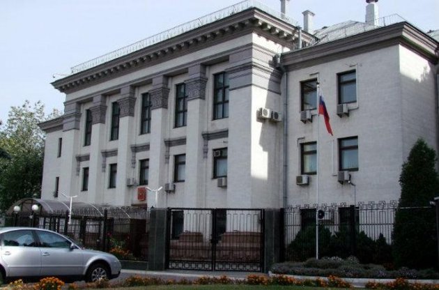 Посольство РФ требует от Киева обеспечить возможность выборов 18 марта