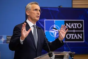 Украина не просила о размещении войск НАТО на своей территории – Столтенберг